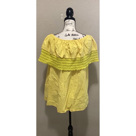 YZXDORWJ Off-Shoulder Embroidered Blouse W/Floral Design & Crochet Ruffle Trim - Picture 5 of 5